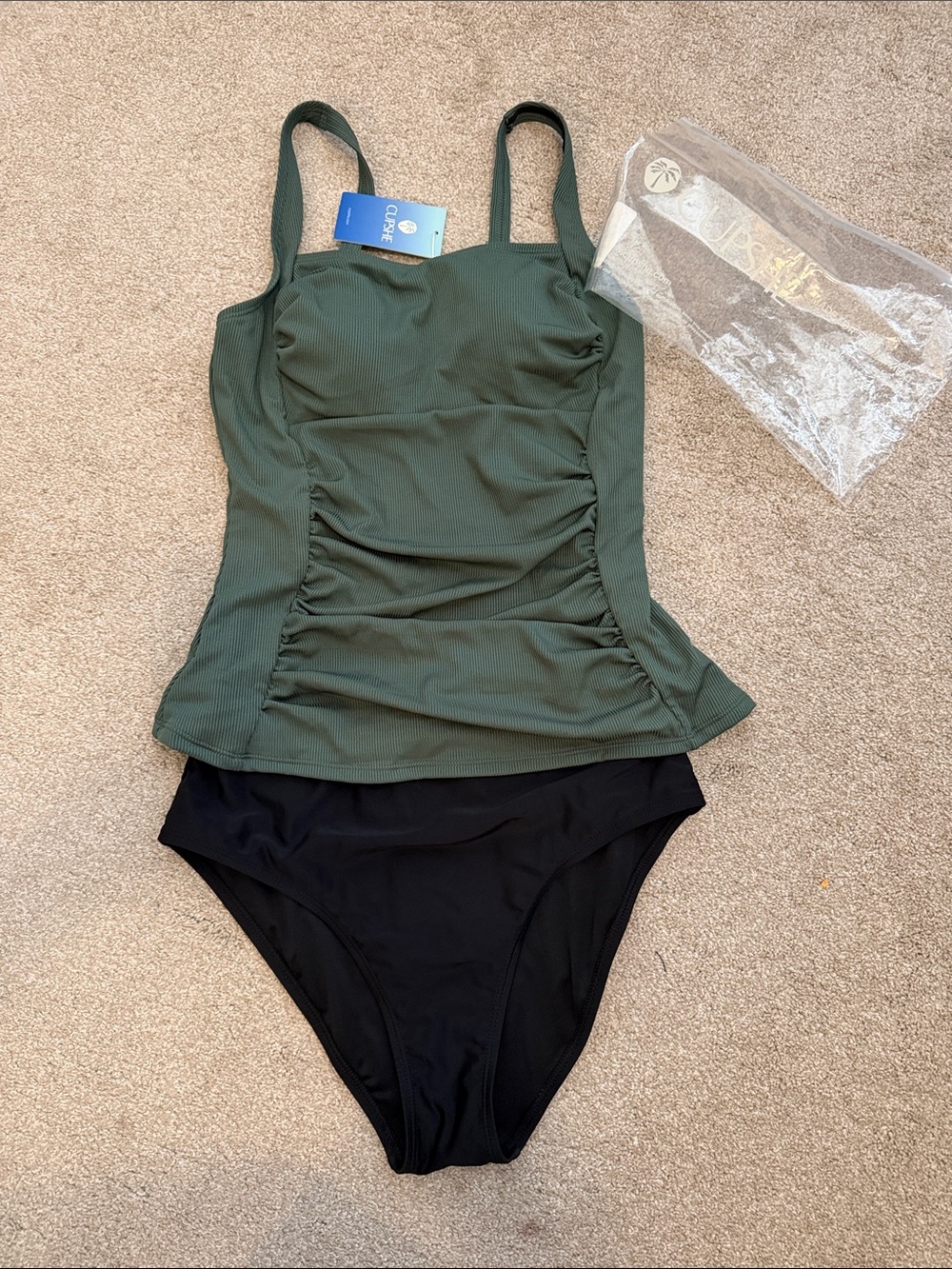 Cupshe Olive Green Ruched One-Piece Swimsuit with Black Bottom